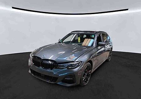 BMW 330 Touring e xDrive M Sport AHK*Pano*Kamera*