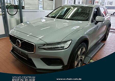 Volvo V60 CC V60 Cross Country B4 AWD Plus+LEDER+PANO+DAB
