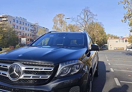 Mercedes-Benz 350 4 Matic