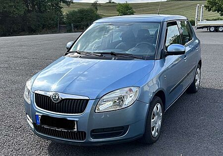Skoda Fabia II Fließheck 1.6 16V Ambiente