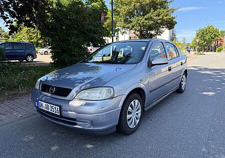 Opel Astra 1.2
