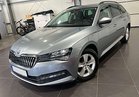 Skoda Superb 2.0 TDi Combi **Navi*LED*AHK*Temp*SHZ**