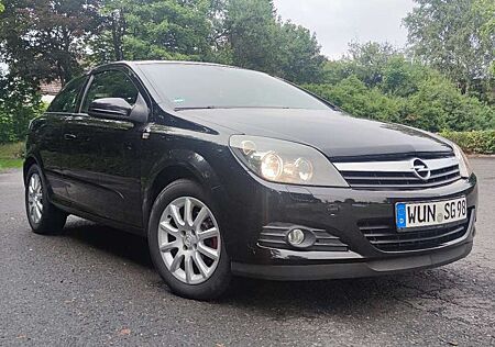 Opel Astra Edition Plus