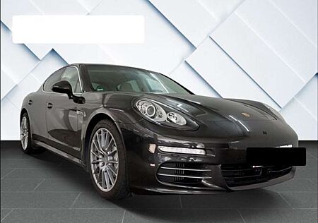 Porsche Panamera 4S PDK