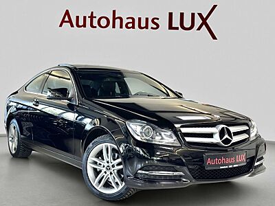 Mercedes-Benz C 180 CGI*COUPE*BIXENON*LED*PANORAMA*H&K*FACELIFT