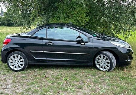 Peugeot 207 CC 120 VTi Allure