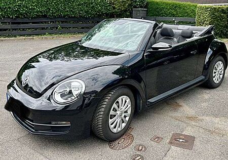 VW Beetle Volkswagen The Cabriolet 1.2 TSI (BlueMotion Tech)