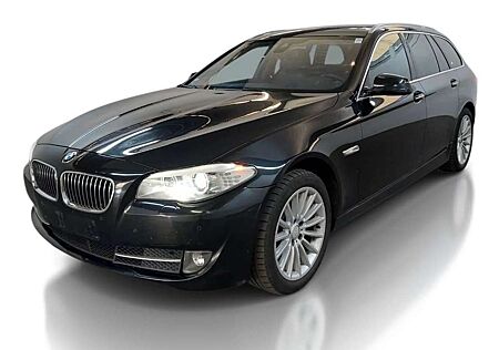 BMW 530 Baureihe Aut/LEDER/XEN/NAV/PANO/STDH/HUD/EHK