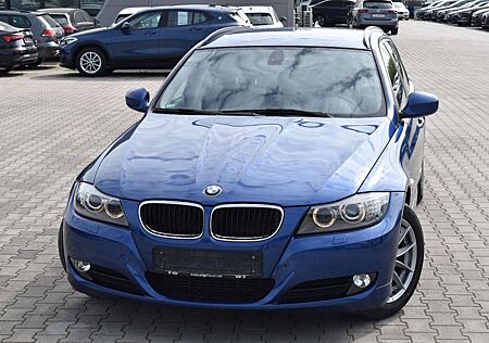BMW 318 d Touring Bi-Xenon~PDCs~Klimaaut.~Tempomat