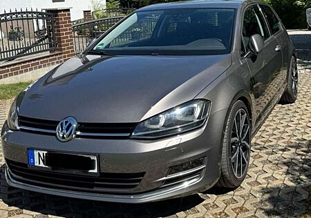 VW Golf Volkswagen 1.4 TSI BlueMotion Technology Highline