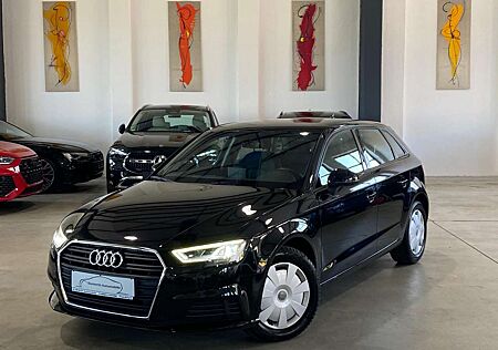 Audi A3 30 TDI Sportback Sportback/Navi/LED/SH/