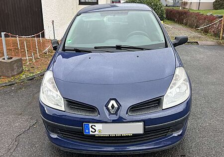 Renault Clio Authentique