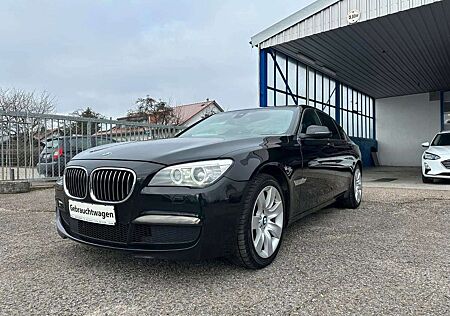 BMW 730 d xDrive /SoftClose/Kamera/SHZ/M-Sport