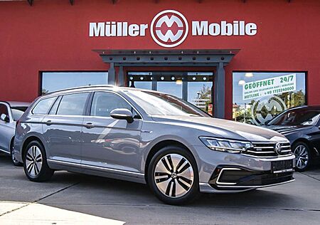 VW Passat Variant Volkswagen HYBRID GTE iQ LED ACC NAVI 1.HAND