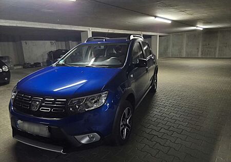 Dacia Sandero Stepway Celebration