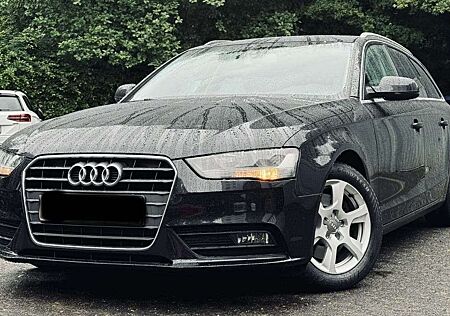 Audi A4 Avant 2.0 TDI DPF Ambiente