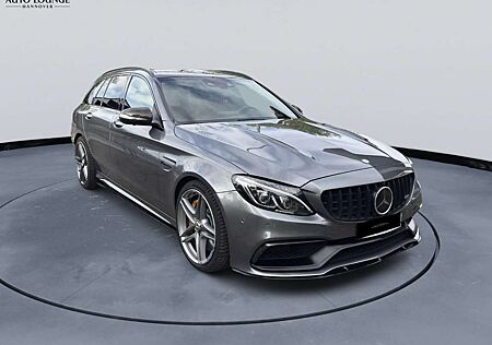 Mercedes-Benz C 63 AMG C 63S AMG KERAMIK NO OPF HEAD-UP PANO BURMESTER