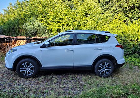 Toyota RAV 4 2.0 4x4 Start