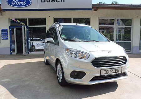 Ford Tourneo Courier 1.0 EcoBoost Titanium (EU6d-T)