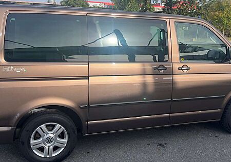 VW T5 Multivan Volkswagen Automatik Standhz SHZ 7-Sitzer Kamera AHK