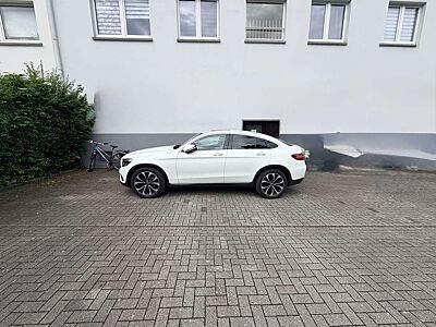 Mercedes-Benz GLC 250 Coupe 4Matic 9G-TRONIC
