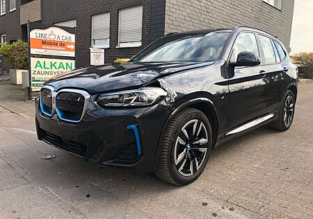 BMW iX3 Impressive PANO HEAD LED 360°