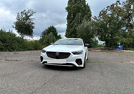 Opel Insignia Sports Tourer 2.0 BiTurbo Diesel 4x4 Aut