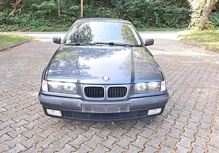 BMW 318 *TOP*NEU TÜV*155000 K*GEWAHR