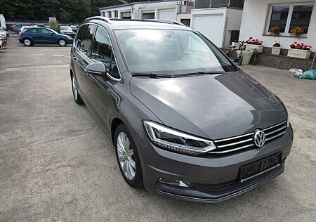 VW Touran Volkswagen Highline,AUTOMATIK,7-SITZE,CAMERA,NAVI.