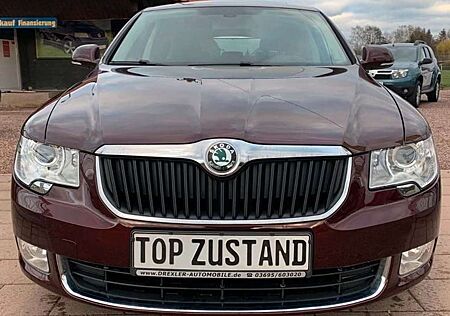Skoda Superb 2.0 TDI DSG Navi,PDC,AHK,E-Sitz,SD