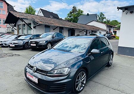 VW Golf Volkswagen VII Lim. GTD BMT/Navi/Bi-Xenon/Tempomat/