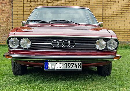 Audi 100 Coupé s Privat