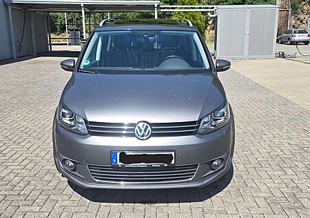 VW Touran Volkswagen 2.0 Cross 103 TDIM6F