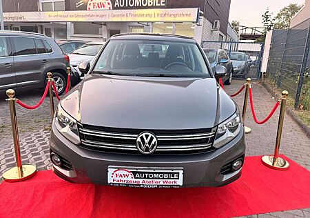 VW Tiguan Volkswagen Track & Field 4Motion/Automatik/Klima/AHK