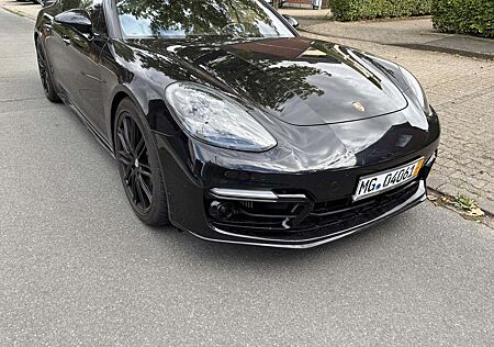 Porsche Panamera 4S Diesel Sport Chrono Paket Pdk