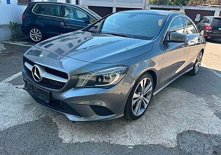 Mercedes-Benz CLA 200 d 4 Matic AUT+NAVI + KAMERA + SCHECKHEFT