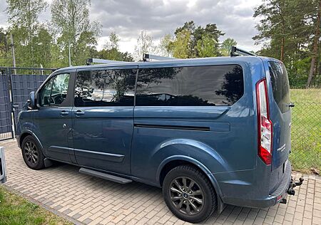 Ford Tourneo Custom 320 L2H1 VA Autm. Titanium X