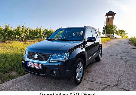 Suzuki Grand Vitara 1.9 DDiS X30 1 Hd nur 48 tkm TOP