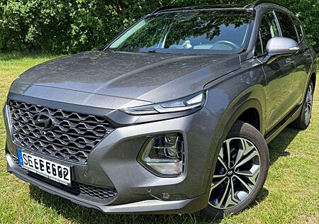 Hyundai Santa Fe Diesel 2.2 CRDi 4WD Automatik SEVEN Premi