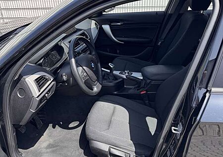 BMW 116i 116 Advantage Navi pdc