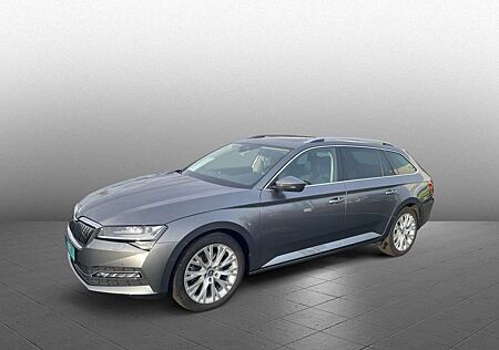 Skoda Superb Combi Style iV 1.4 TSI Navi LED AHK Stand