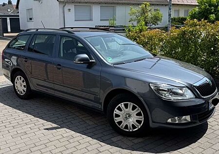 Skoda Octavia II Combi Diesel Combi 1.6 TDI DPF Ambiente