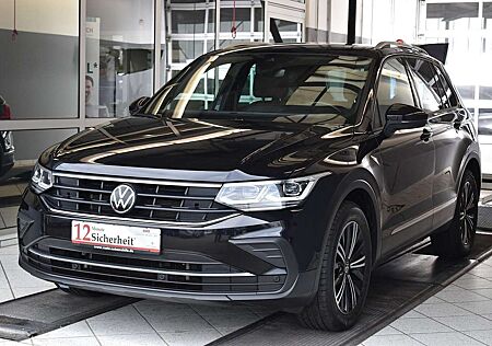 VW Tiguan Volkswagen 2.0TDI Active DSG*AHK*Head-Up