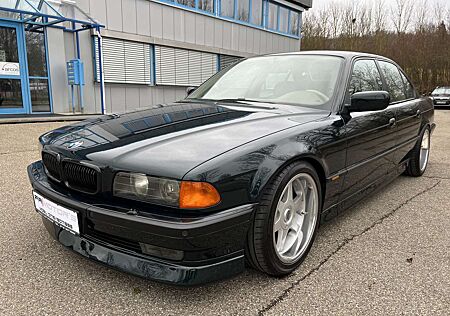 BMW 740i 740 Aut. Individual*Oxfordgrün/Beige