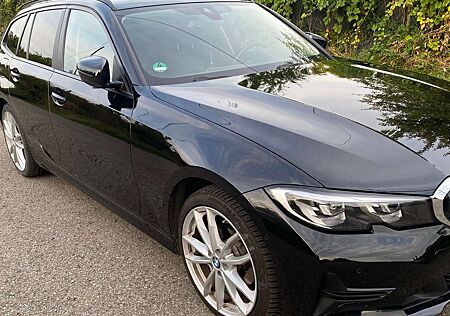 BMW 320d 320 3er Touring Diesel Touring Aut. Sport Line