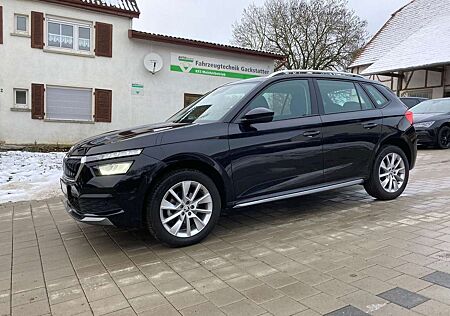 Skoda Kamiq Style 1.5TSI DSG*Navi*AHK*Virtual*LED*RFK*