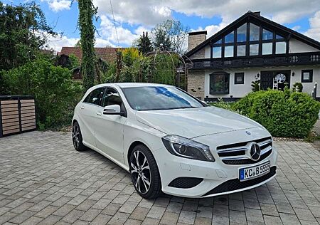 Mercedes-Benz A 180 BlueEFFICIENCY Edition
