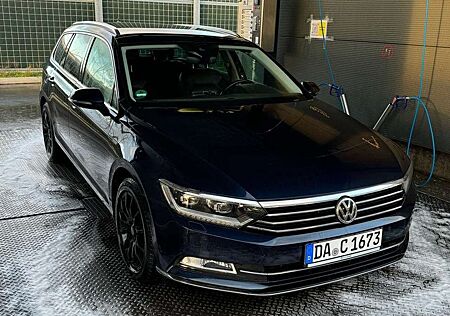 VW Passat Variant Volkswagen 2.0 TDI SCR 4Motion DSG (BMT) Highl