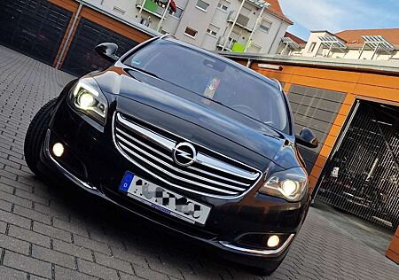 Opel Insignia 2.0 Bi Tur.CDTI Sports Tour. ecoFLEXSt/St Edition