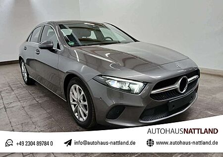 Mercedes-Benz A 200 gebraucht kaufen Mercedes-Benz A 200 d Lim. Progressive Navi LED DAB AHK MBUX